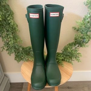 Hunter rain boots